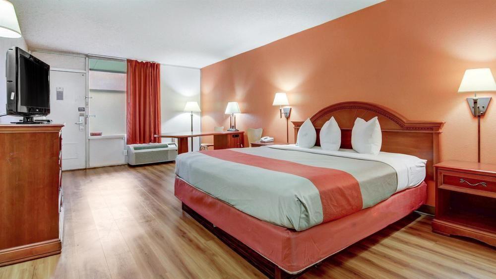Red Roof Inn Forsyth Esterno foto
