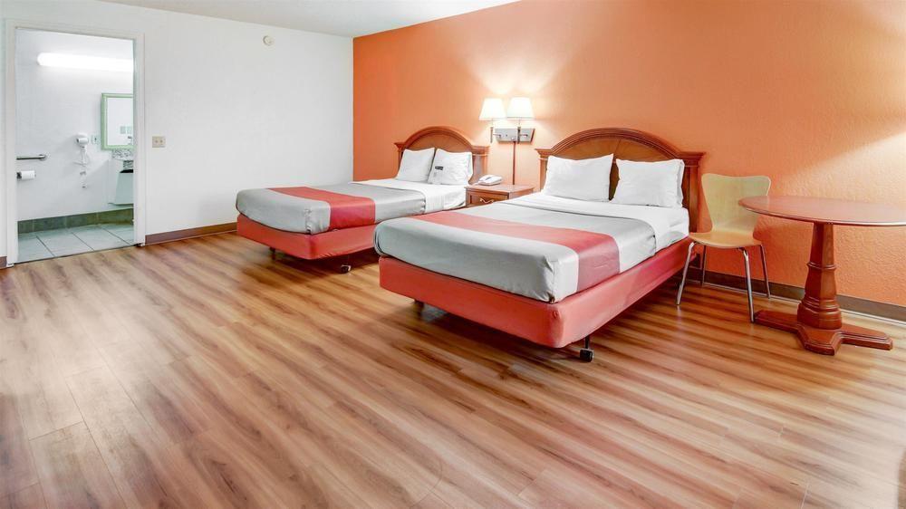 Red Roof Inn Forsyth Esterno foto